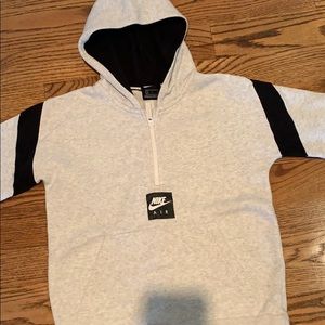 Nike grey boys hoodie size L